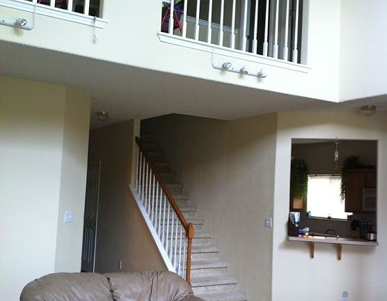 3rd image of 2200 Duke Ave
