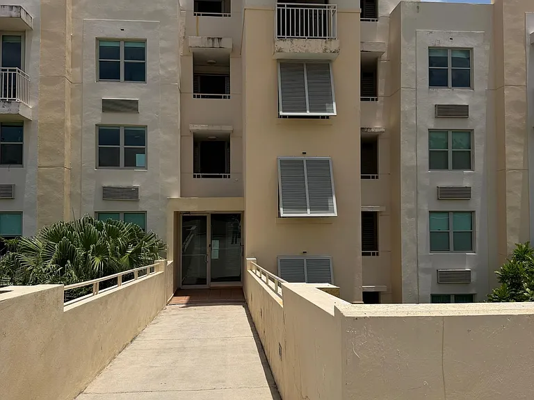 Carr. 189 Condominio Ventanas De Gurabo #244 — Photo 2