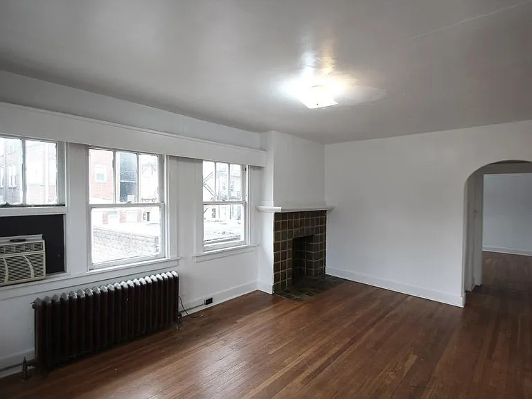 311 Franklin Ave #3 — Photo 13