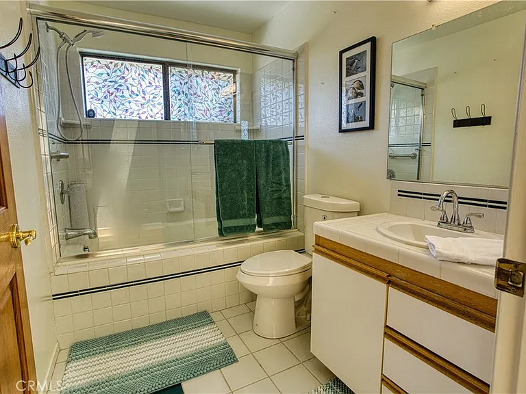 978 Balboa St — Photo 40