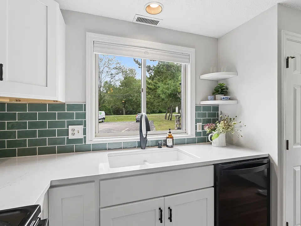 129 Portland Ave #55