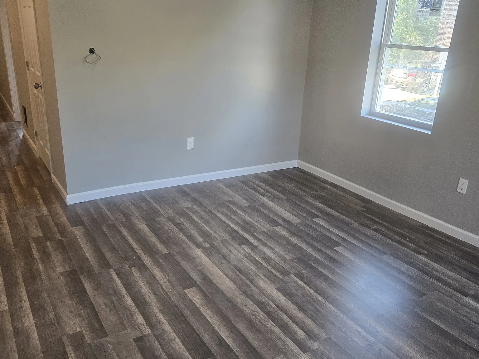 119 53rd St SE — Photo 1