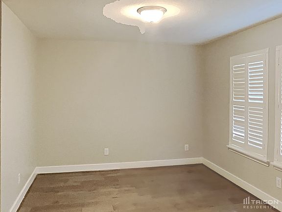 2nd image of 18734 Atasca Oaks Dr