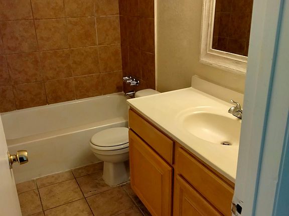 2nd image of 3719 Ohio Ave APT 8