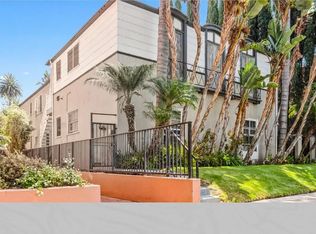 148 S Maple Dr APT A, Beverly Hills, CA 90212
