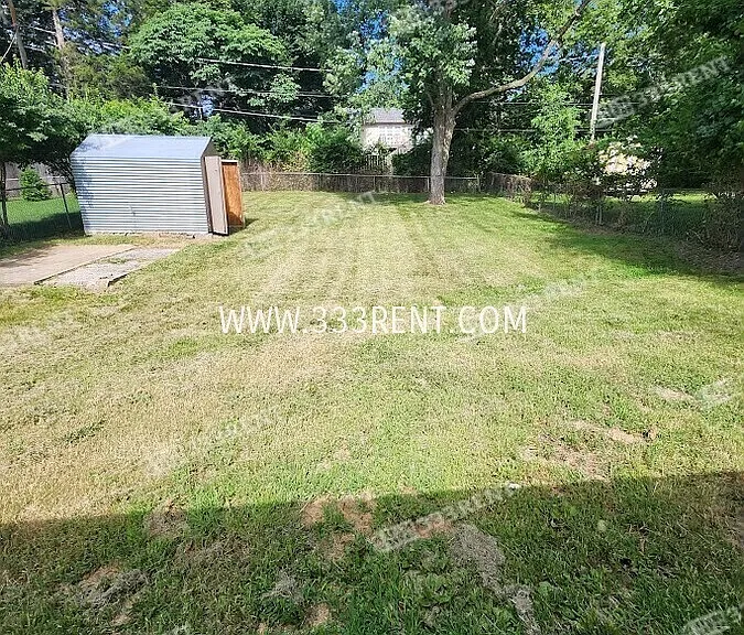 9112 McGee St — Photo 12