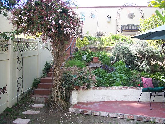 stairs to upper level