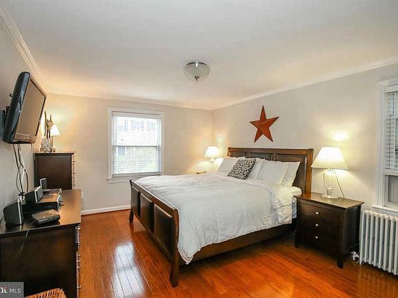 4th image of 5007 10th St S APT 3