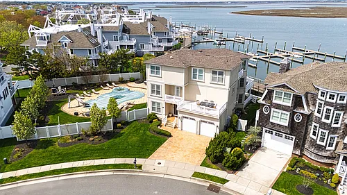 5 Hart Ln Photo 1