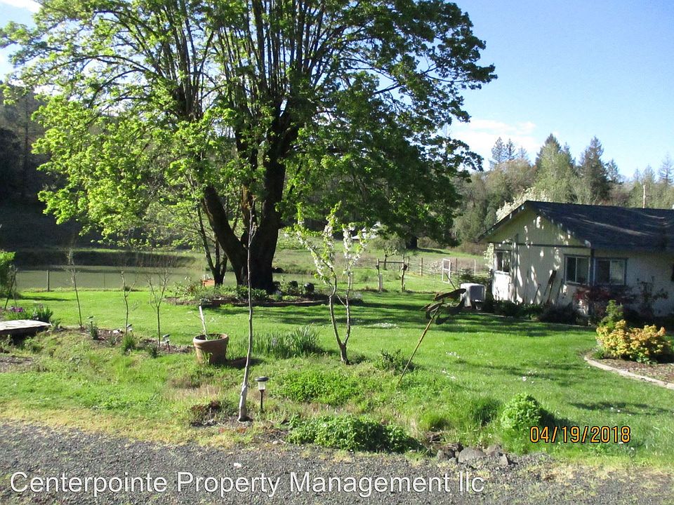2nd image of 2156 Colonial Rd