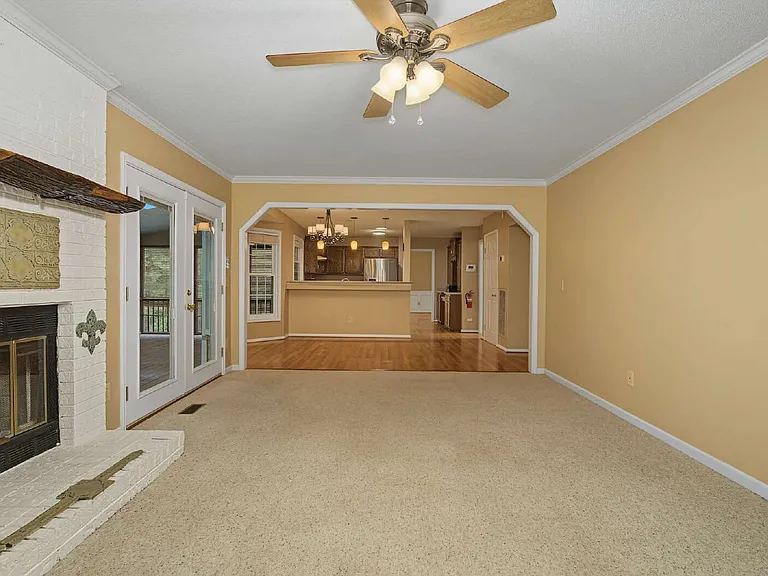 106 Dilworth Ct — Photo 23