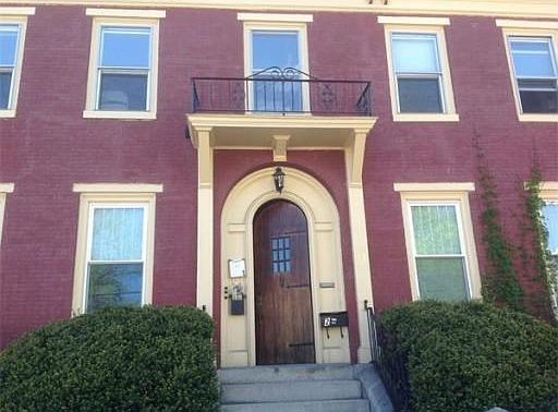 2nd image of 53 N Bow St
