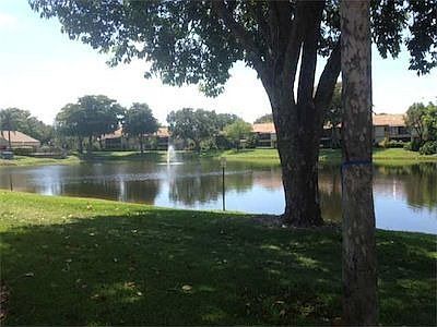 2nd image of 113 Gardens Dr APT 101
