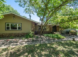 9040 Meadow Ln, Newcastle, CA 95658