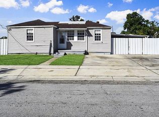 2504 Lloyds Ave, Chalmette, LA 70043