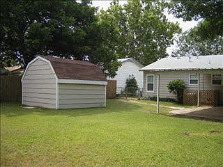 2nd image of 5013 Stephanie Dr