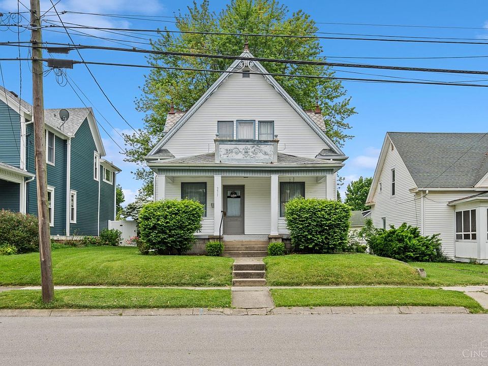 1st image of 371 N Lincoln St