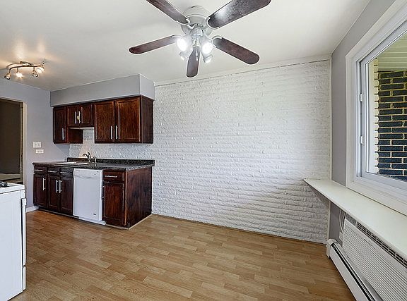 5th image of 6530 W 94th Pl APT 3A
