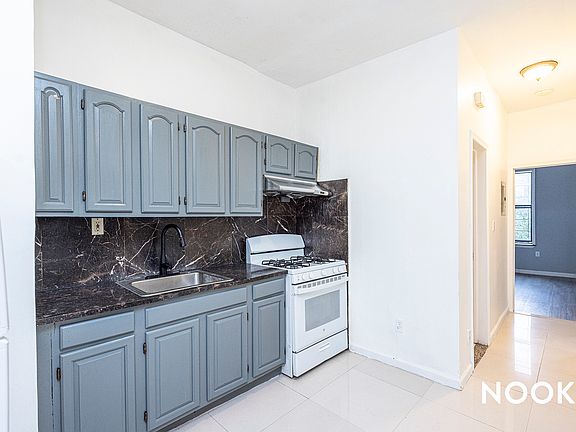 3rd image of 1770 Broadway #2B