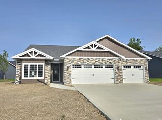 14117 Hughies Cv, Fort Wayne, IN
