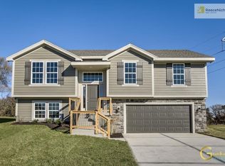 19588 W 120th Ter, Olathe, KS 66061