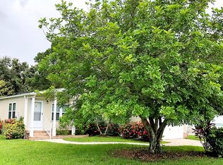 6050 Tierra Entrada #6050, North Fort Myers, FL 33903