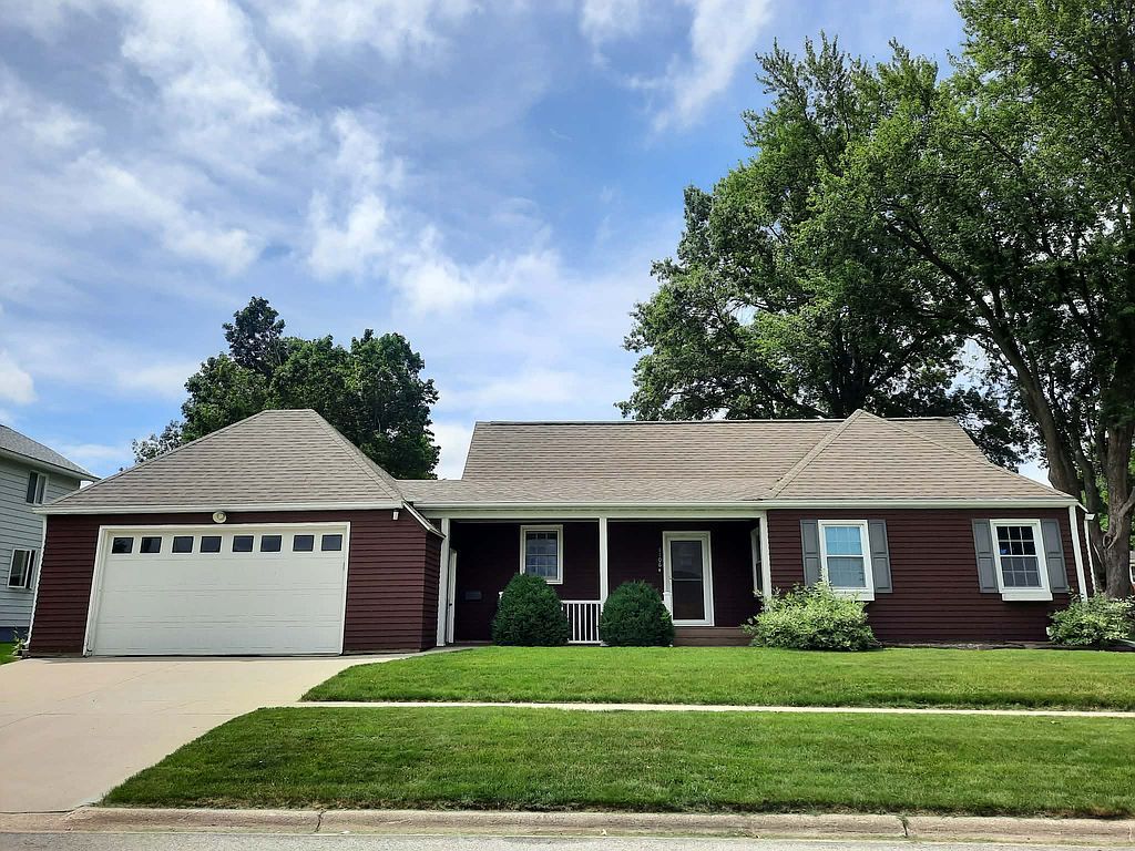 1106 H Ave - Property Image