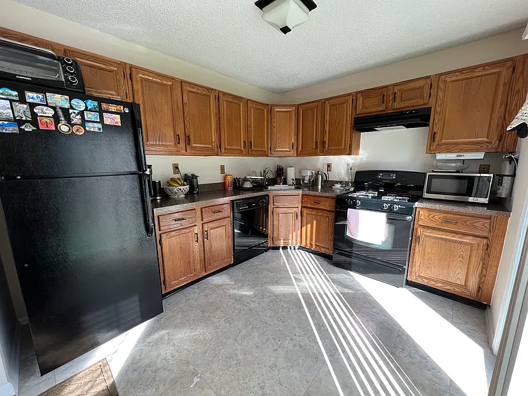 22 Daniel Dr #22 — Photo 9