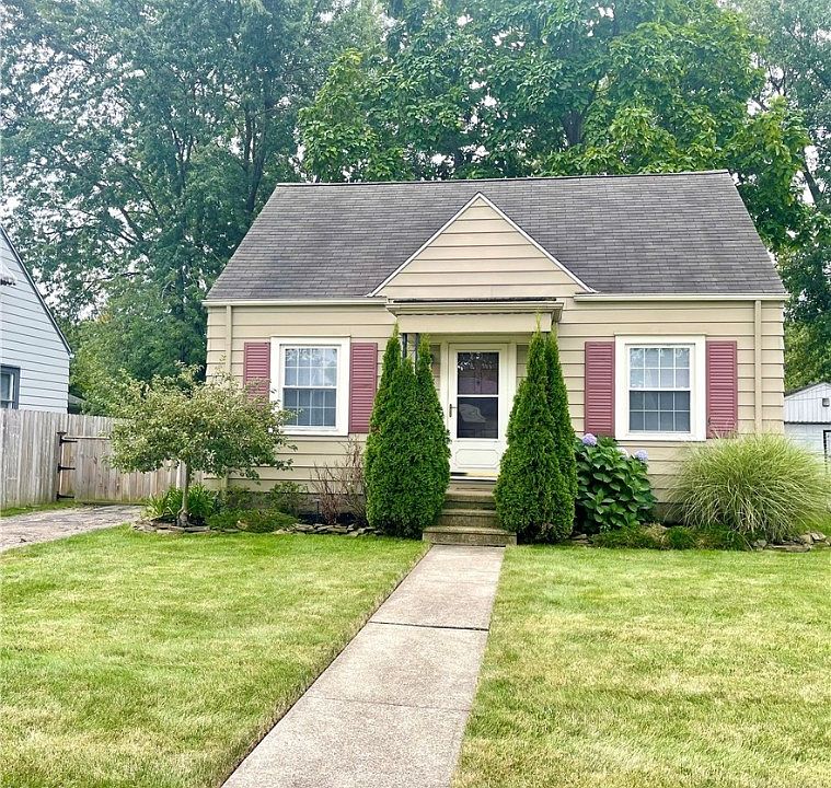 1st image of 3214 McKinley St