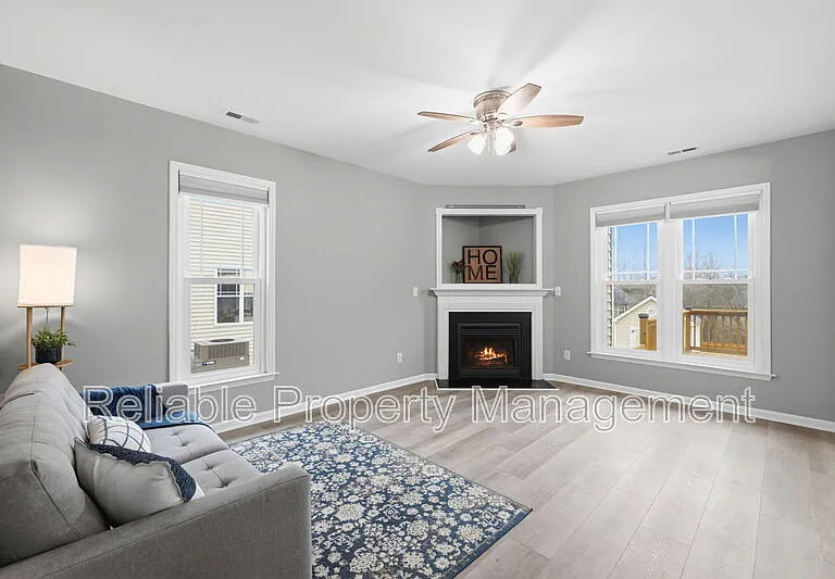 156 Haywood Ln — Photo 27