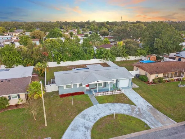 2768 Fountain Pl, Sarasota, FL 34235