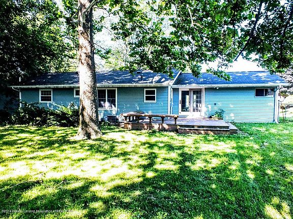 4th image of 2132 Kuerbitz Dr