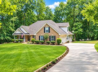 155 Rose Walk Dr, Covington, GA 30016