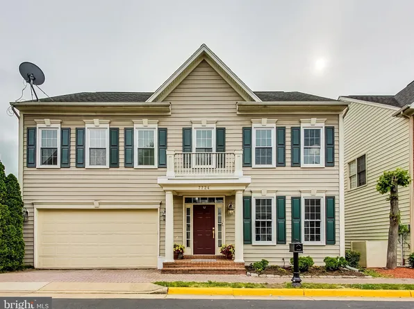 7724 Tea Table Dr, Lorton, VA 22079