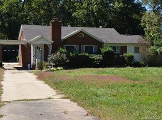 1825 W Sugar Creek Rd, Charlotte, NC 28269