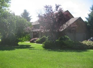 1832 Valley Forge Rd, Allentown, PA 18104