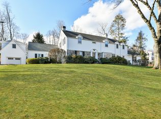 234 Millwood Rd, Chappaqua, NY 10514