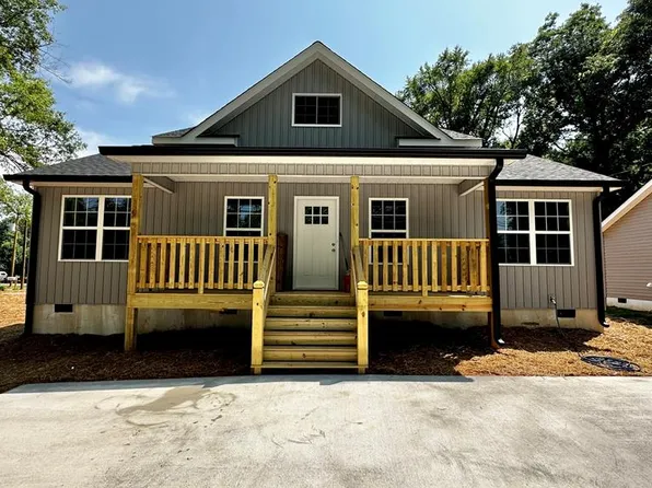1 Hill Rd, Dalton, GA 30721