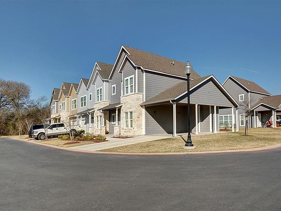 3rd image of 969 Highway 71 W #1104