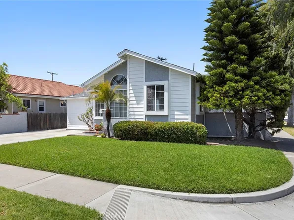 3501 W Oak Ave, Fullerton, CA 92833