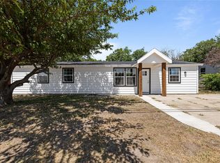 3301 Roberts Cut Off Rd, Fort Worth, TX 76114