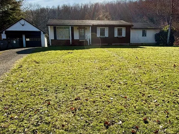 39 Wintergreen Rd, Wellsboro, PA 16901