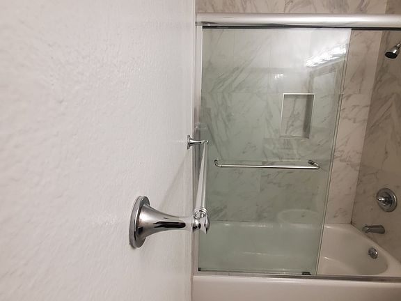 4th image of 2230 Alexian Dr