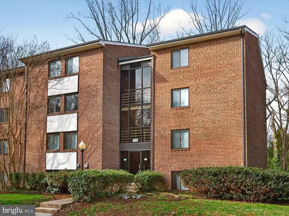 1536 Northgate Sq APT 21, Reston, VA 20190