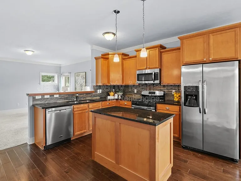 5661 Attleberry Ave — Photo 10