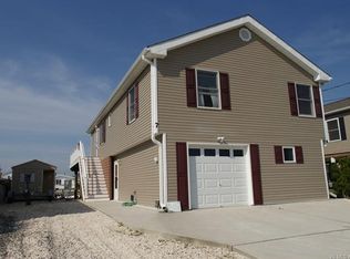 7 W Susquehanna Dr, Little Egg Harbor, NJ