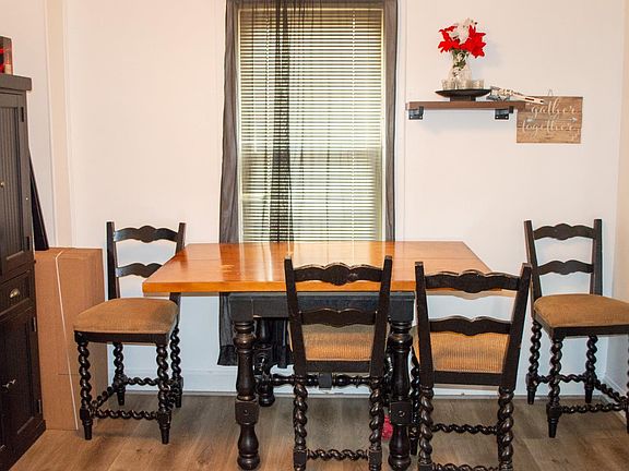 5th image of 400 Prospect Rd