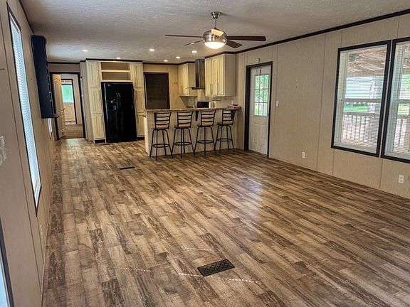 4th image of 342 Dove Ln