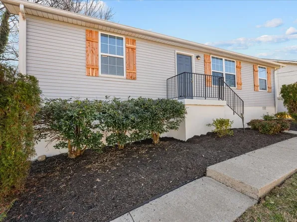 2617 Solon Dr, Nashville, TN 37206