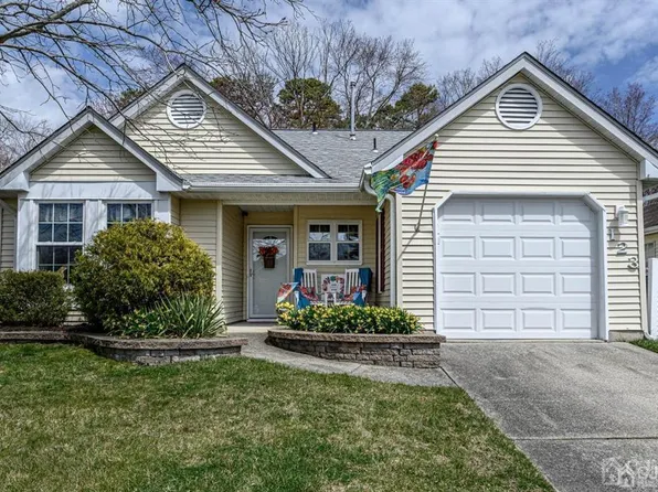 123 Valley Forge Dr, Little Egg Harbor, NJ 08087